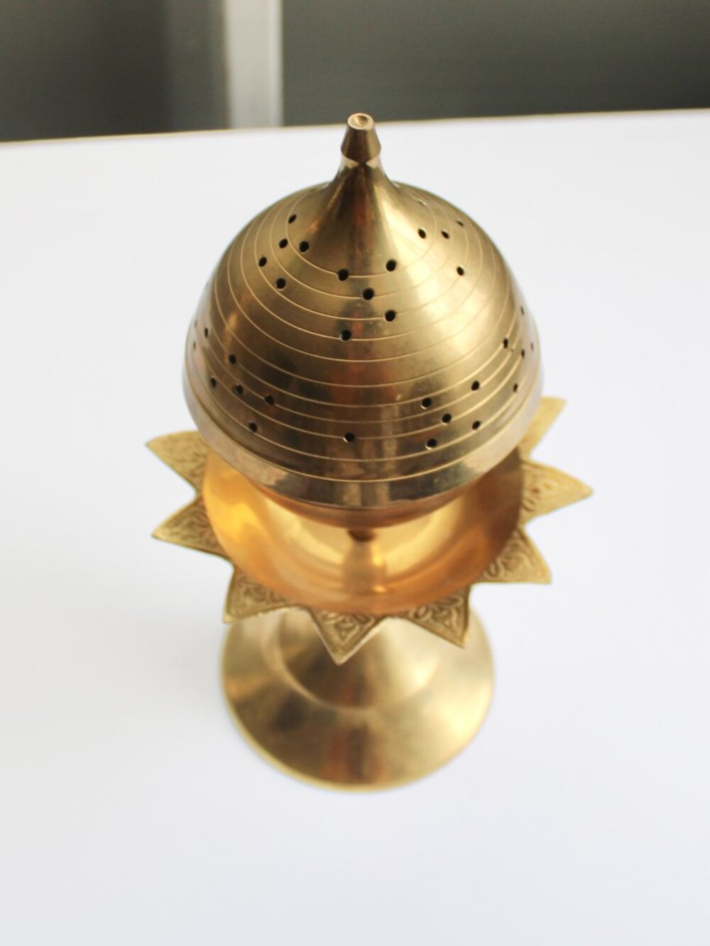 Vintage Large Gold Brass Lotus Beehive Pedestal Incense Holder Burner - Picture 3 of 7